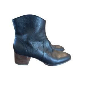 Women’s Lucky Brand Black Genuine Leather Ankle Boots. Size 11